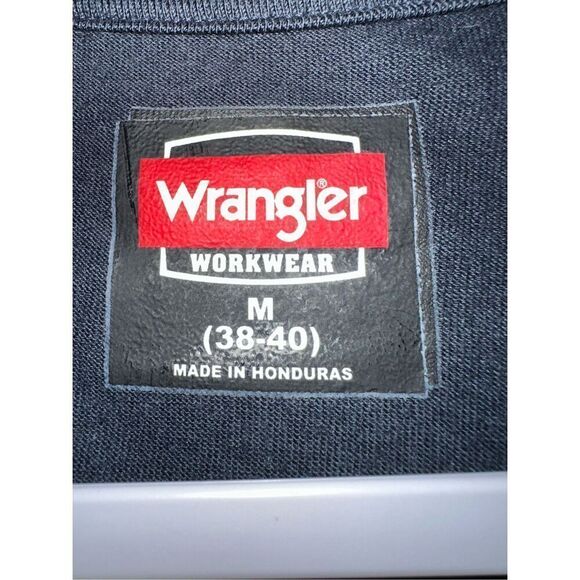 Wrangler Men’s Workwear Pocket T-Shirt - Medium - Navy Blue - NEW (No Tags) - Picture 3 of 5